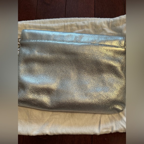 BCBG silver clutch handbag purse - Picture 6 of 6